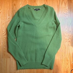 GAP Olive Wool-blend V-Neck Women’s Sweater
